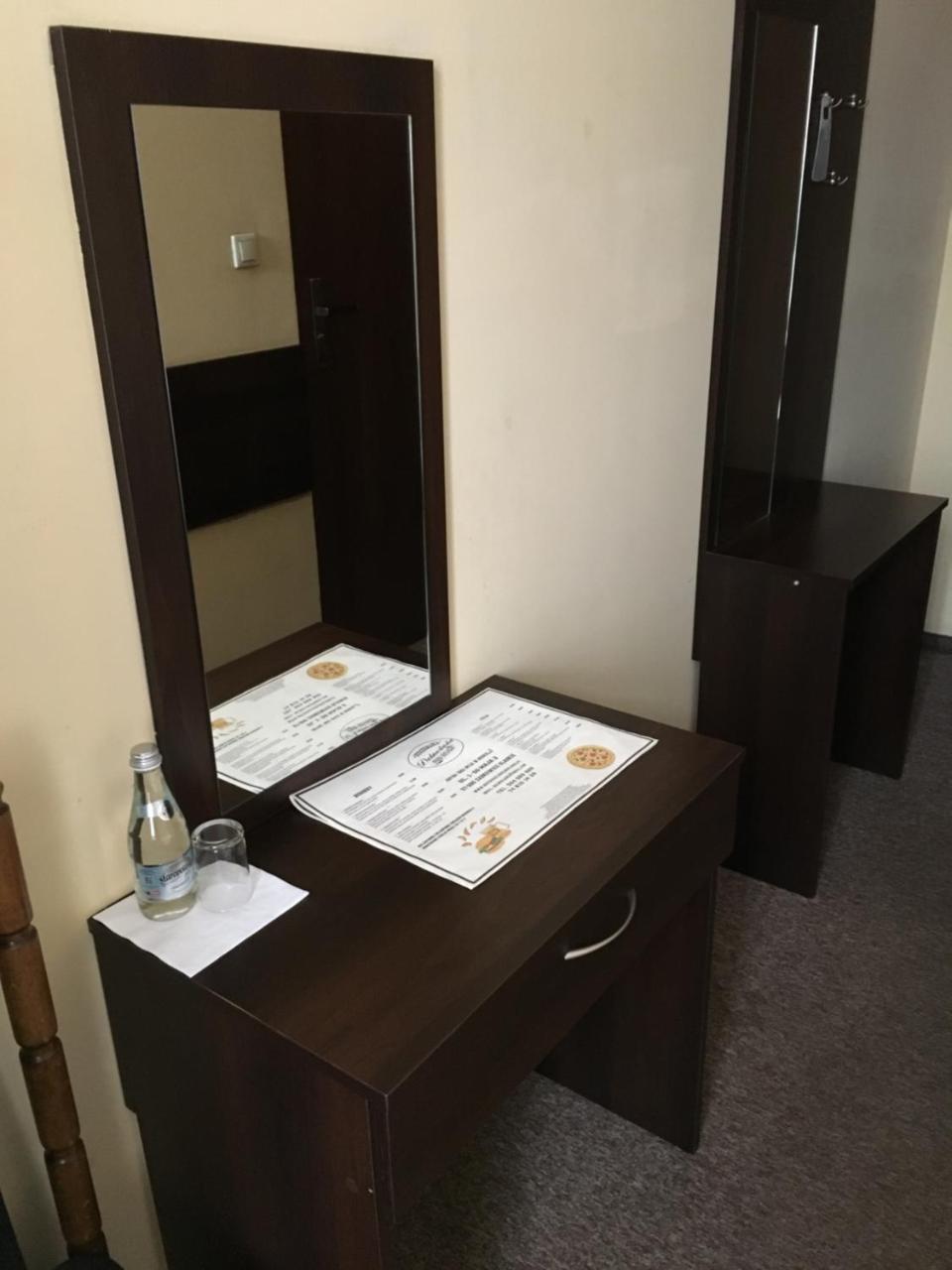 Dolnoslaski 종프코비체 실롱스키에 외부 사진